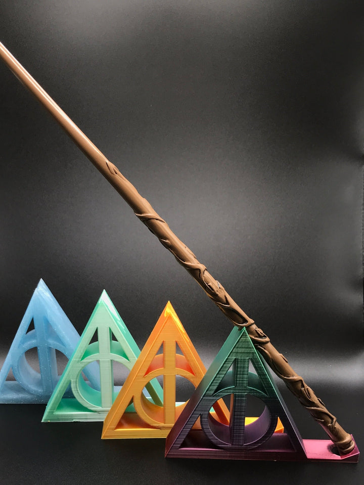 Wand Holder Stand to Display your Magic Tool