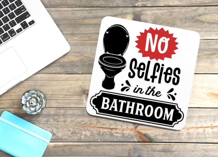 Selfies in the Bathroom Sign – Funny Humor Wall Decor for Home and Office