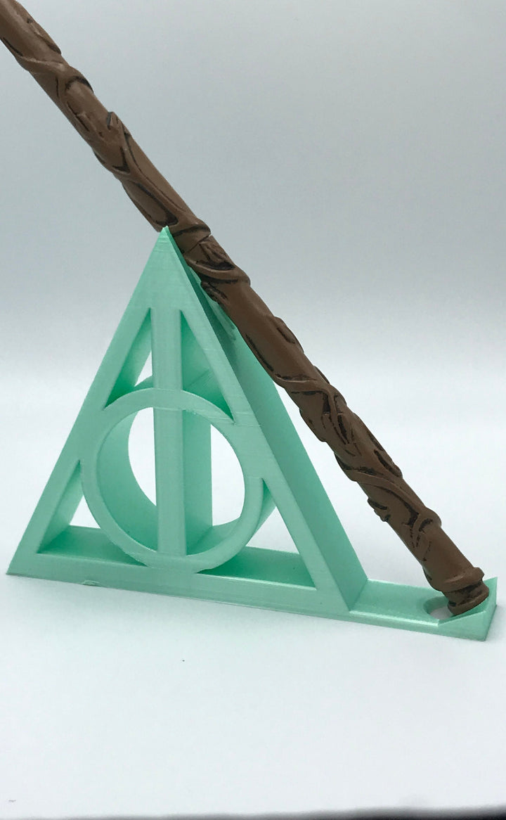 Wand Holder Stand to Display your Magic Tool