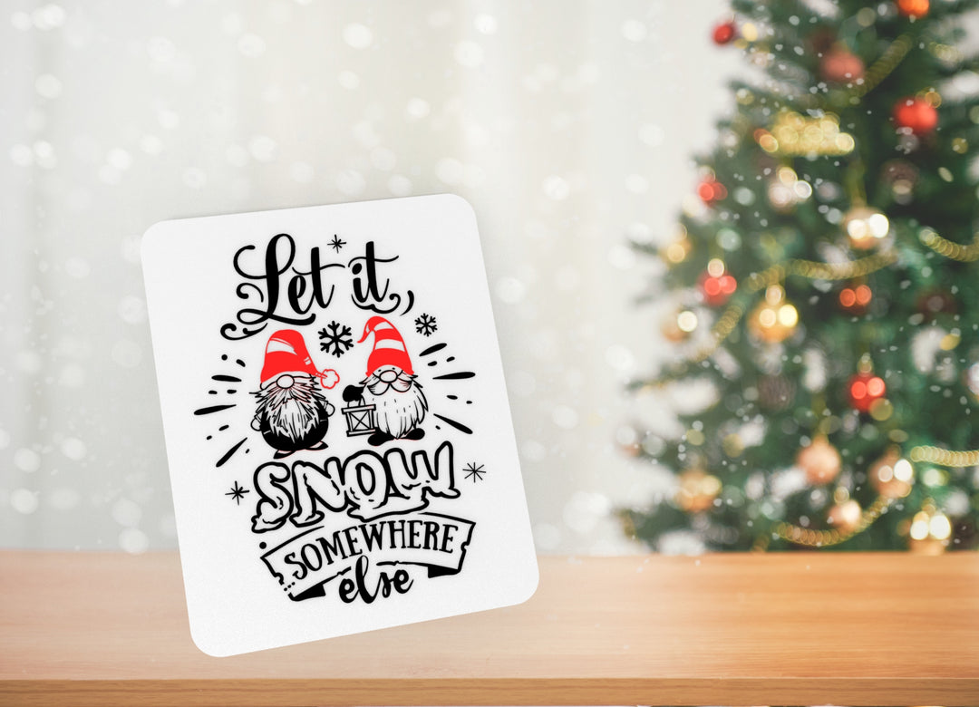 
  
  LetSnow
  
