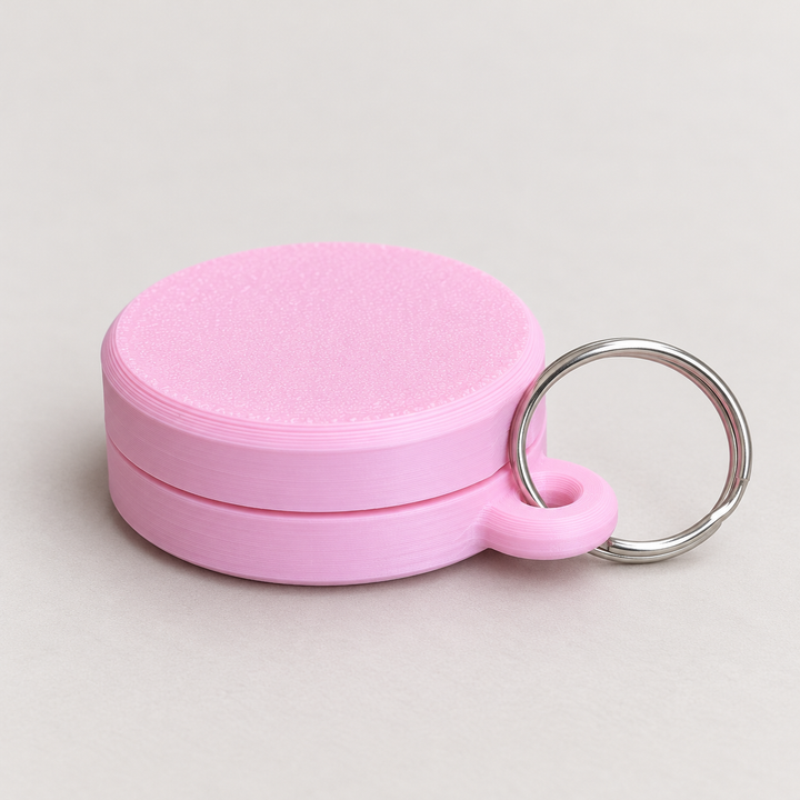 Ring holder keychain case detail and use view