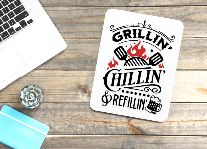 Grillin Chillin Sign – Relaxed BBQ Wall Decor